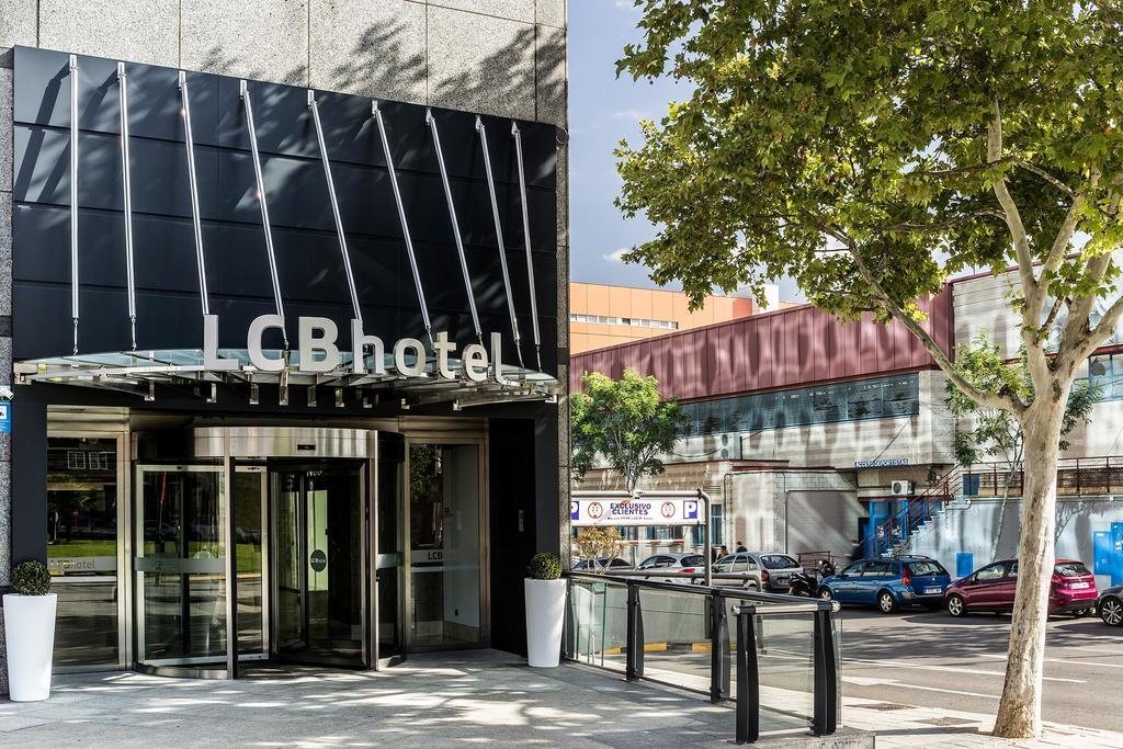 แอลซีบี โฮเต็ล ฟูเอนลาบราดา ใหม่ Hotel ภายนอก รูปภาพ