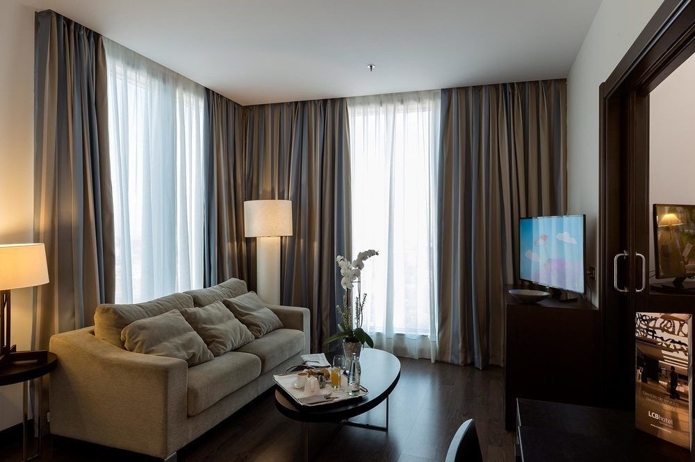 แอลซีบี โฮเต็ล ฟูเอนลาบราดา ใหม่ Hotel ภายนอก รูปภาพ